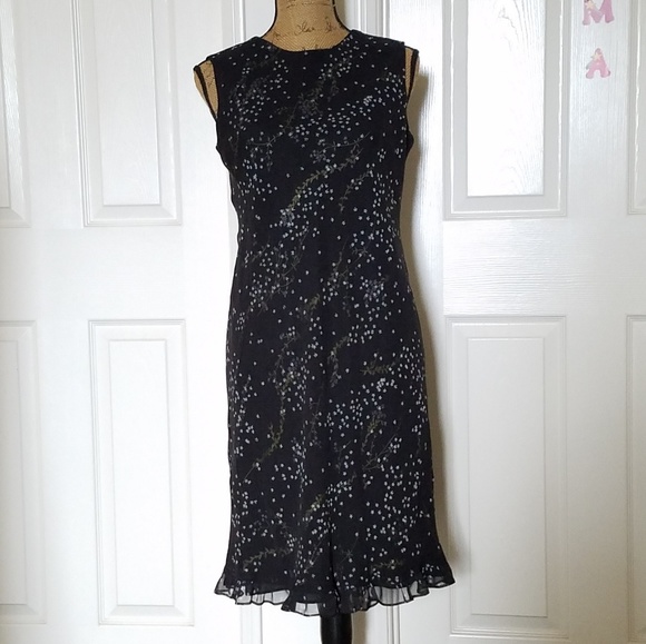 Liz Claiborne Dresses & Skirts - Liz Claiborne black print dress w/overlay•sz. 8•